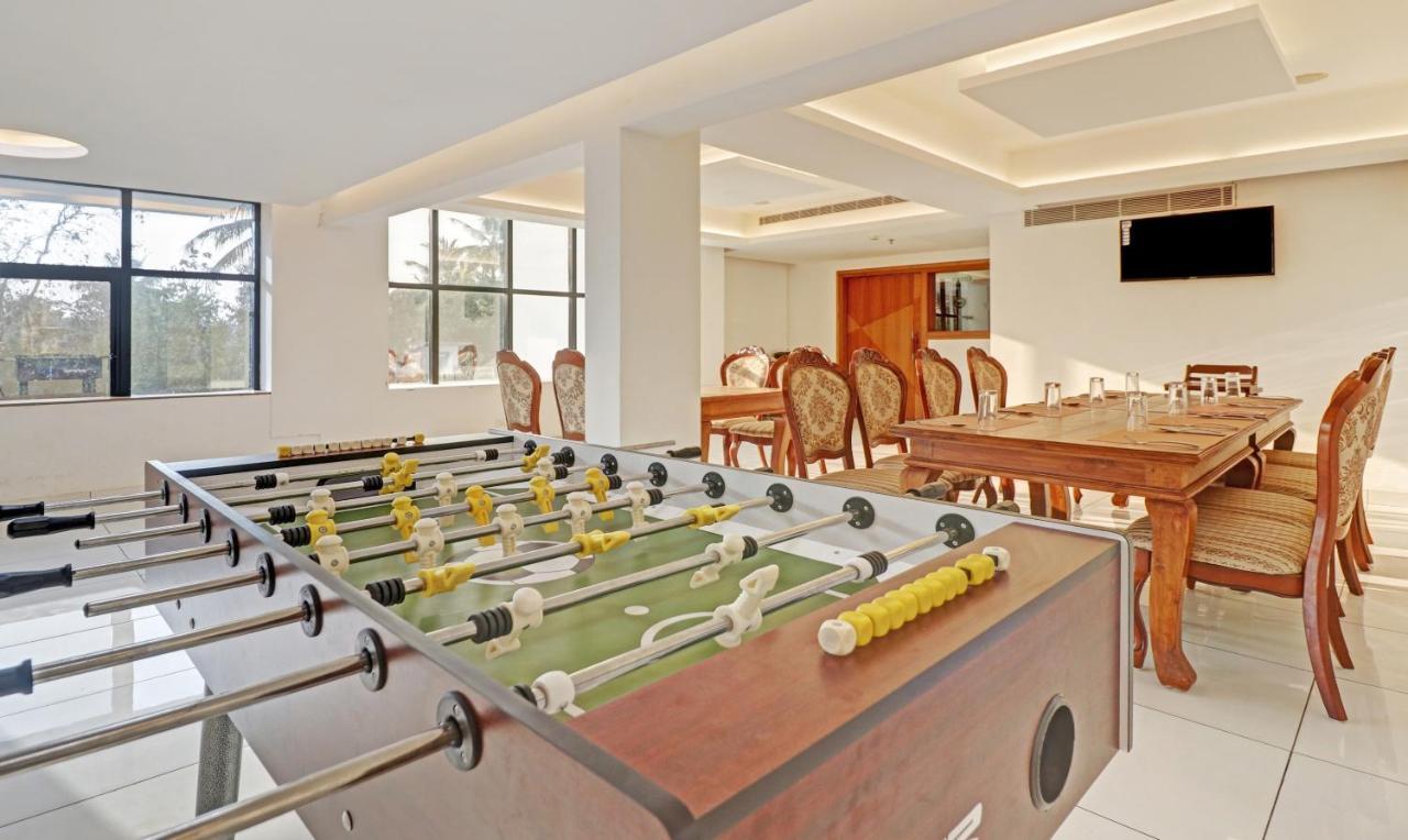 Hôtel Treebo Tryst Vakkom Palazzo à Varkala Extérieur photo